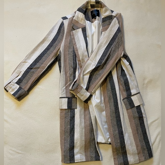 DYNAMITE linen blazer - Picture 5 of 6